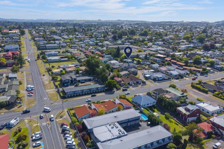 Photo of property in 132c Te Heuheu Street, Taupo, 3330