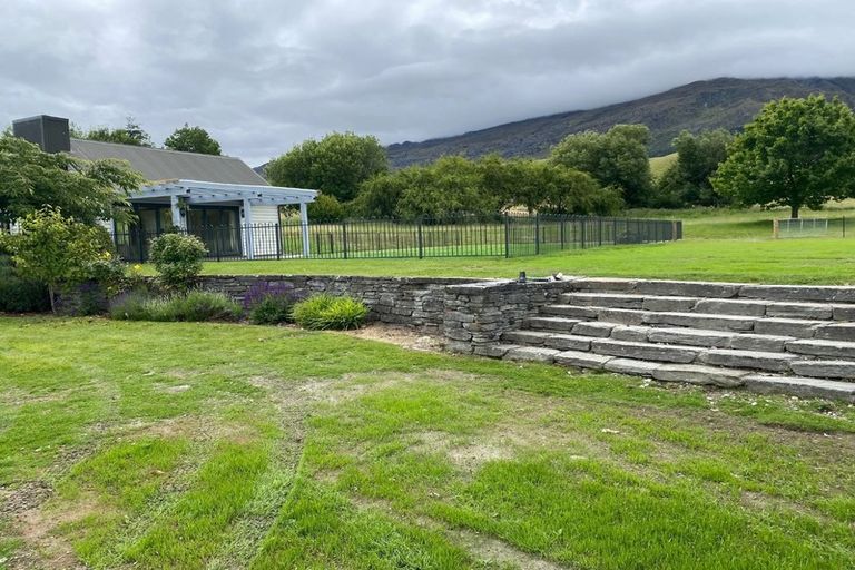 Photo of property in 125 Mooney Road, Speargrass Flat, Queenstown, 9371