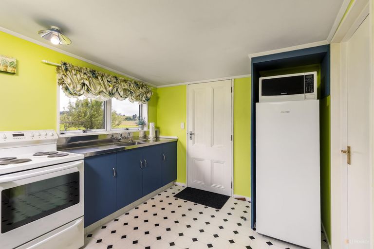 Photo of property in 749 Hakataramea Highway, Waimate, 7977