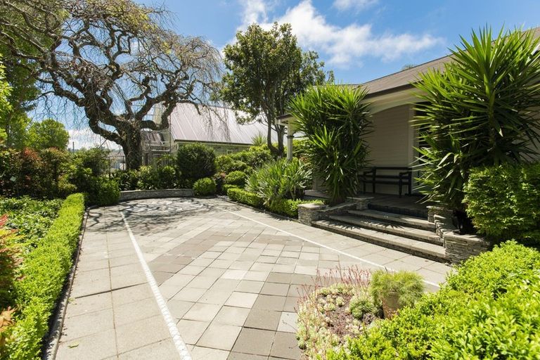 Photo of property in 27 Stout Street, Whataupoko, Gisborne, 4010