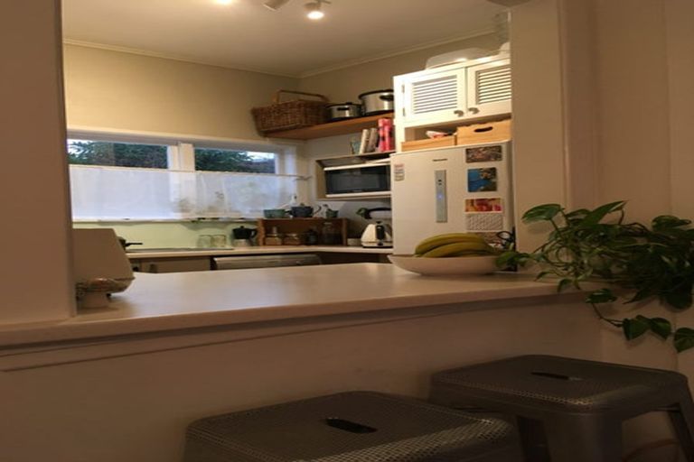 Photo of property in 1/7 Nile Road, Milford, Auckland, 0620