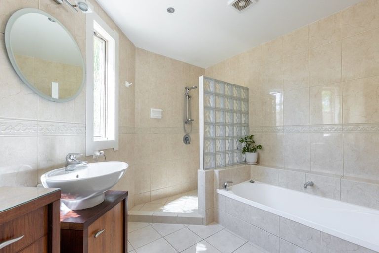 Photo of property in 5 Poaka Place, Taradale, Napier, 4112