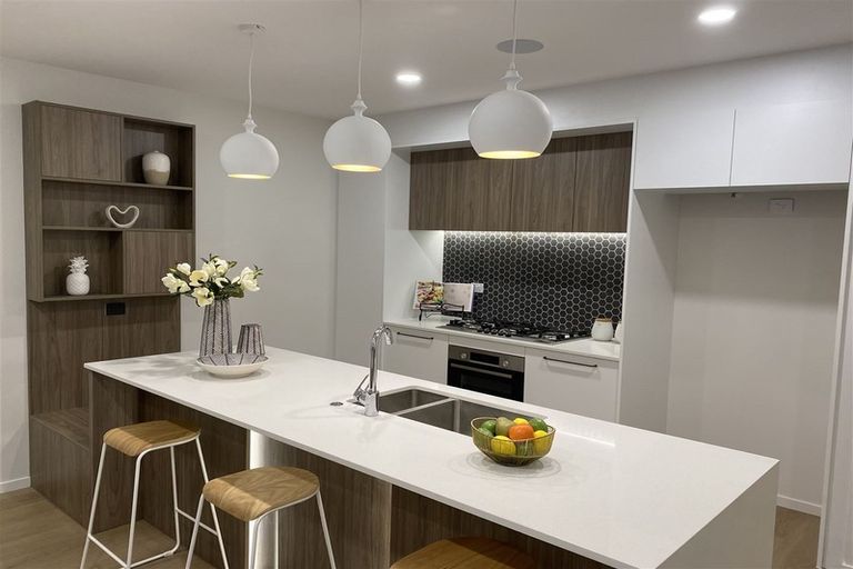 Photo of property in 17 Nobilo Road, Kumeu, 0810