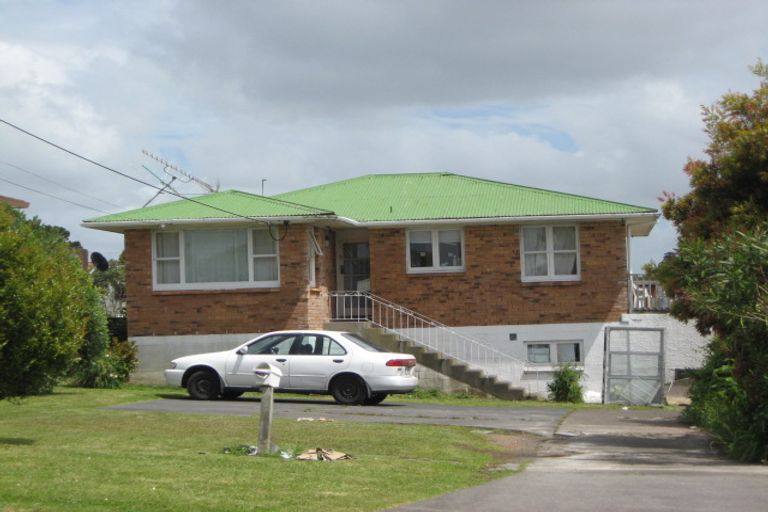 Photo of property in 826 Whangaparaoa Road, Manly, Whangaparaoa, 0930