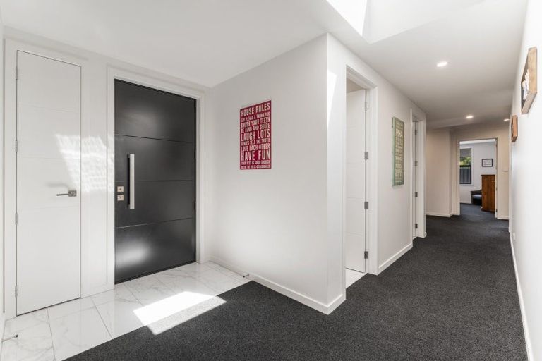 Photo of property in 5 Anscombe Close, Mosgiel, 9024