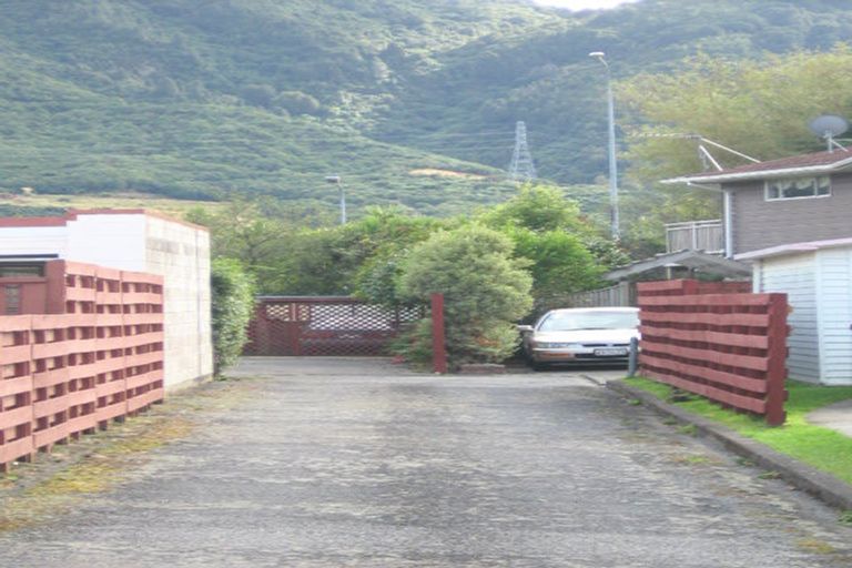 Photo of property in 35 Clouston Park Road, Clouston Park, Upper Hutt, 5018