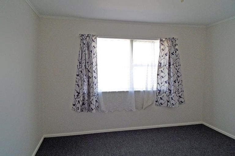 Photo of property in 65 Hobart Crescent, Wattle Downs, Auckland, 2103
