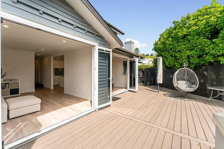 Photo of property in 95 Taumata Road, Sandringham, Auckland, 1025
