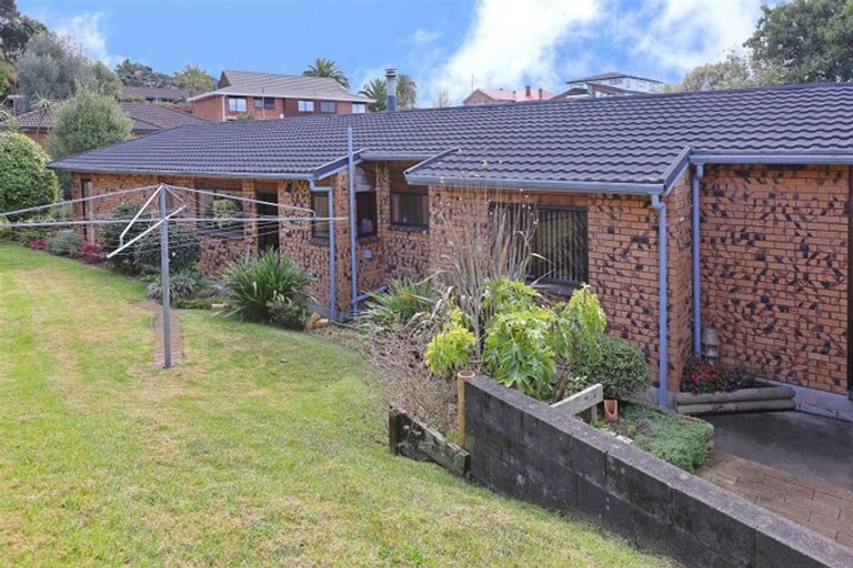 Photo of property in 13 Vintage Drive, Henderson, Auckland, 0612