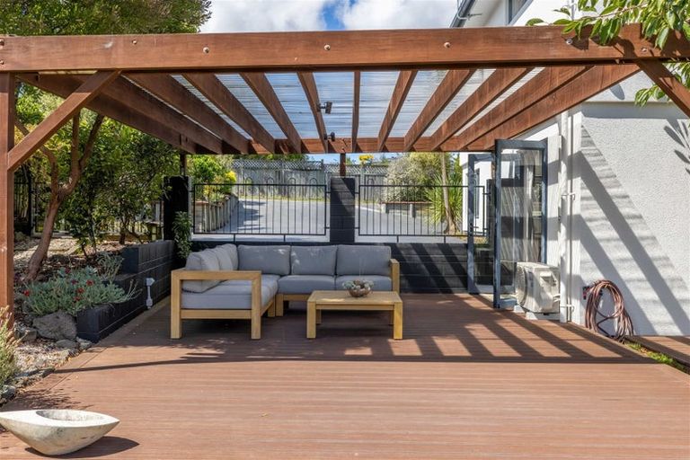 Photo of property in 91 Penruddock Rise, Westmorland, Christchurch, 8025