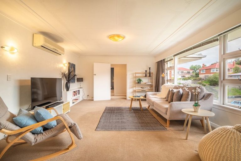 Photo of property in 20 Renfrew Street, Balaclava, Dunedin, 9011