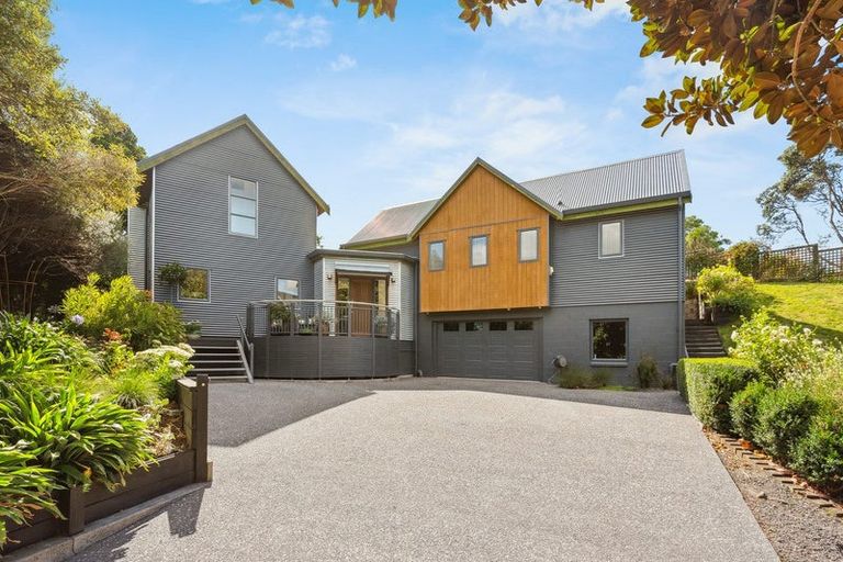 Photo of property in 2 Fiesta Grove, Raumati Beach, Paraparaumu, 5032