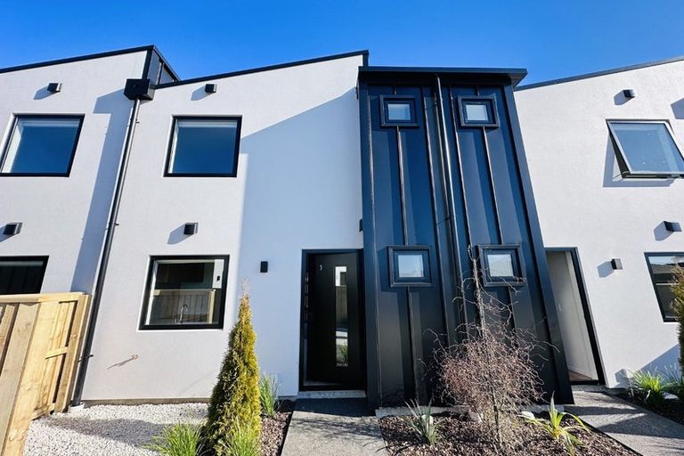 Photo of property in 3/9 Marcroft Street, Woolston, Christchurch, 8062