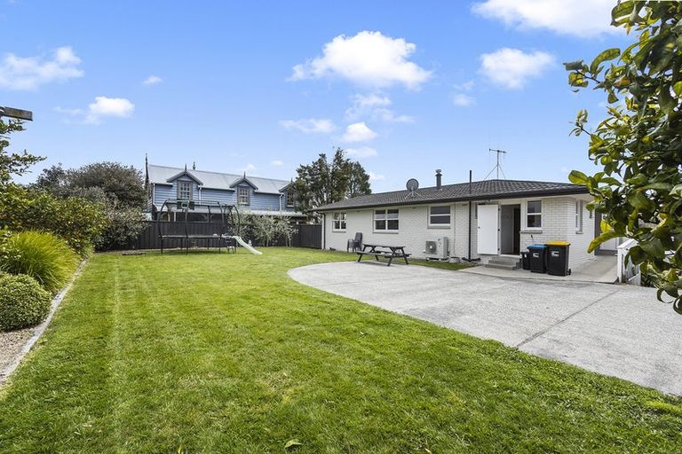 Photo of property in 42 Byron Street, Leamington, Cambridge, 3432