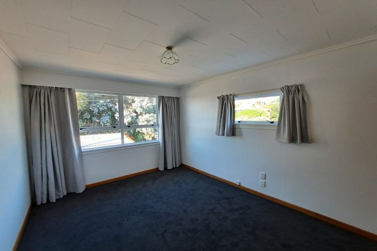 Photo of property in 37b Breakwater Road, Moturoa, New Plymouth, 4310