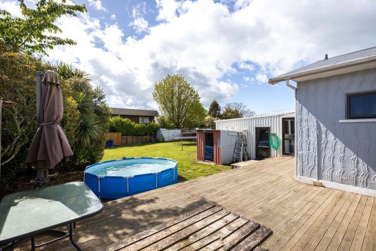 Photo of property in 10 Miranda Street, Stratford, 4332