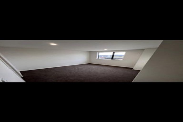 Photo of property in 24 Salvia Lane, Totara Park, Auckland, 2019