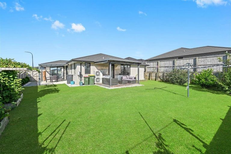 Photo of property in 14 Branca Close, Fitzroy, Hamilton, 3206