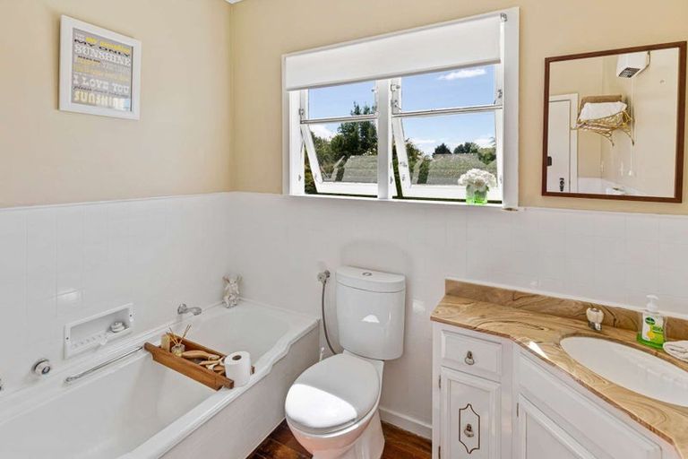 Photo of property in 56 Kiwi Road, Taihape, 4720