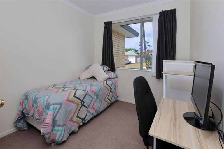 Photo of property in 26 Martin Jugum Lane, Ranui, Auckland, 0612