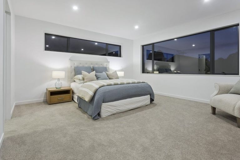 Photo of property in 3b Serrata Place, Browns Bay, Auckland, 0630