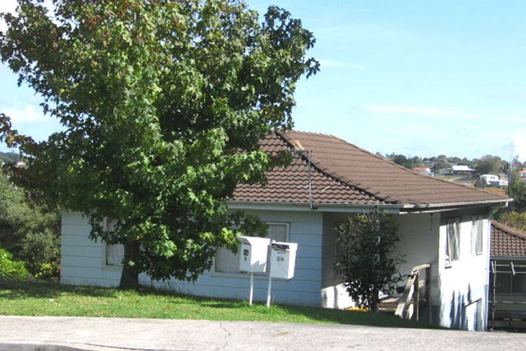 Photo of property in 24 Benchmark Drive, Massey, Auckland, 0614