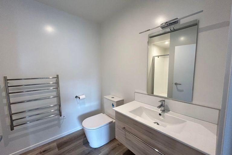 Photo of property in 201/2 Onepu Road, Kilbirnie, Wellington, 6022