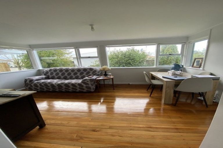 Photo of property in 178 East Street, Greytown, 5712