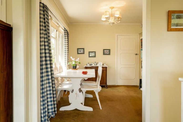 Photo of property in 141 Victoria Street, Cambridge, 3434