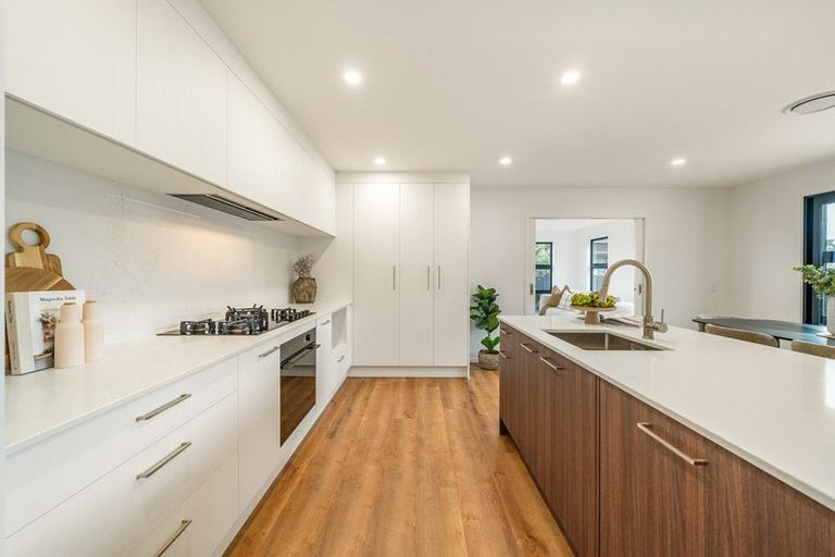 Photo of property in 4 Mcmillan Lane, Wallaceville, Upper Hutt, 5018