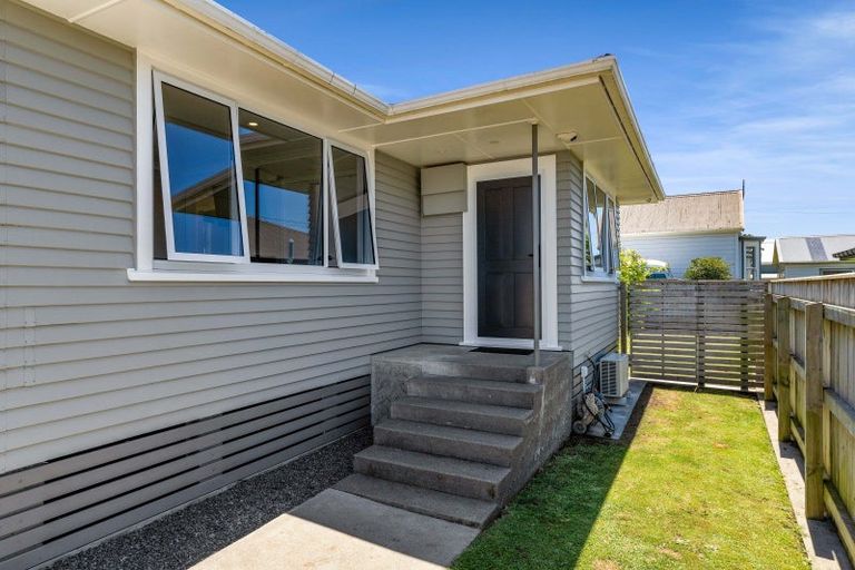 Photo of property in 63 Domett Street, Waitara, 4320