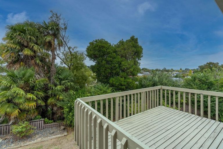 Photo of property in 35 Forest Lake Road, Forest Lake, Hamilton, 3200