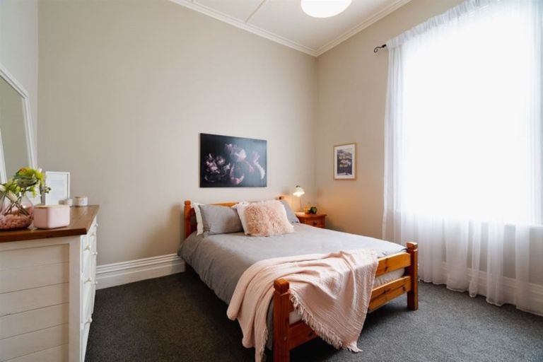 Photo of property in 44 Hargest Crescent, Saint Kilda, Dunedin, 9012