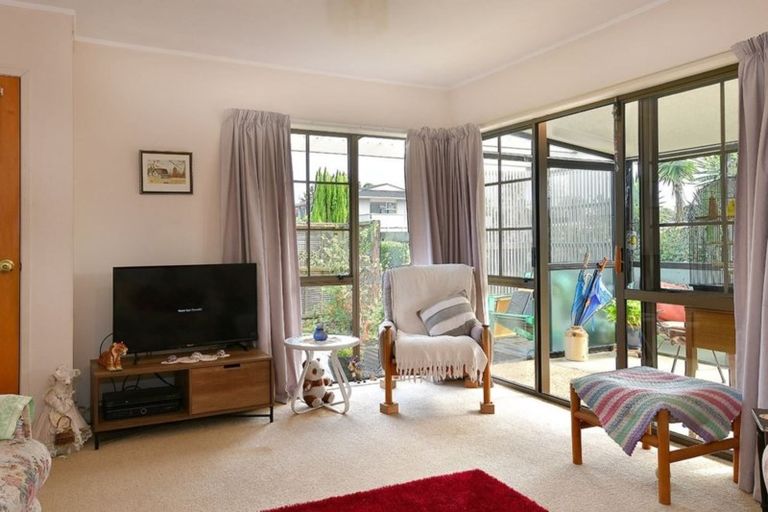 Photo of property in 25a Manly Park Avenue, Manly, Whangaparaoa, 0930