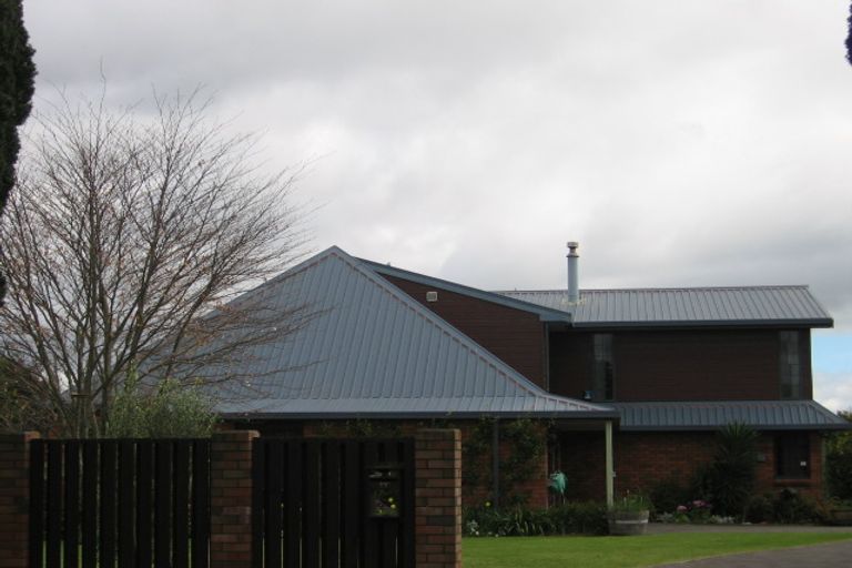 Photo of property in 77 Kings Avenue, Matua, Tauranga, 3110