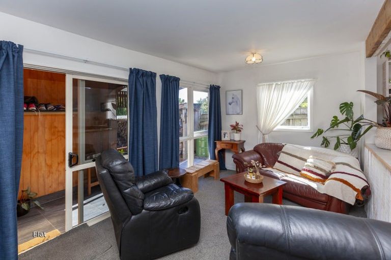 Photo of property in 16 Ruru Road, Otaihanga, Paraparaumu, 5036