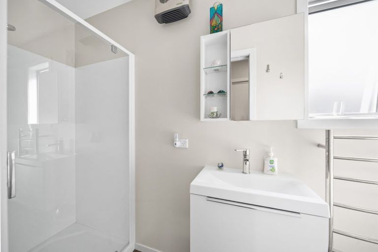 Photo of property in 15 Magnetic Place, Cromwell, 9310