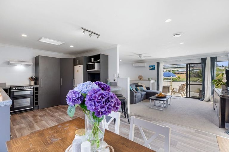 Photo of property in 98 Bell Street, Judea, Tauranga, 3110