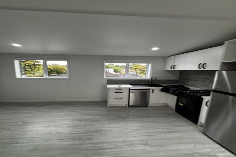 Photo of property in 69 Huatoki Street, Vogeltown, New Plymouth, 4310