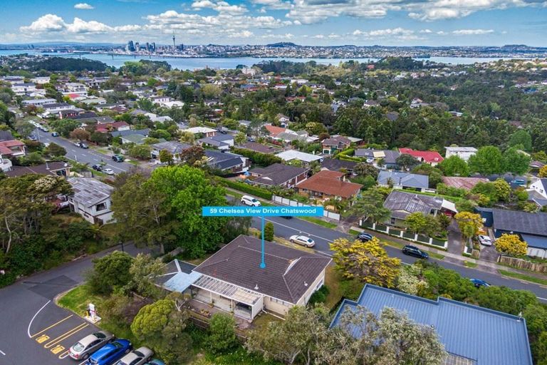 Photo of property in 59 Chelsea View Drive, Chatswood, Auckland, 0626