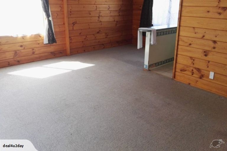 Photo of property in 22 Lendenfeld Drive, Papatoetoe, Auckland, 2025