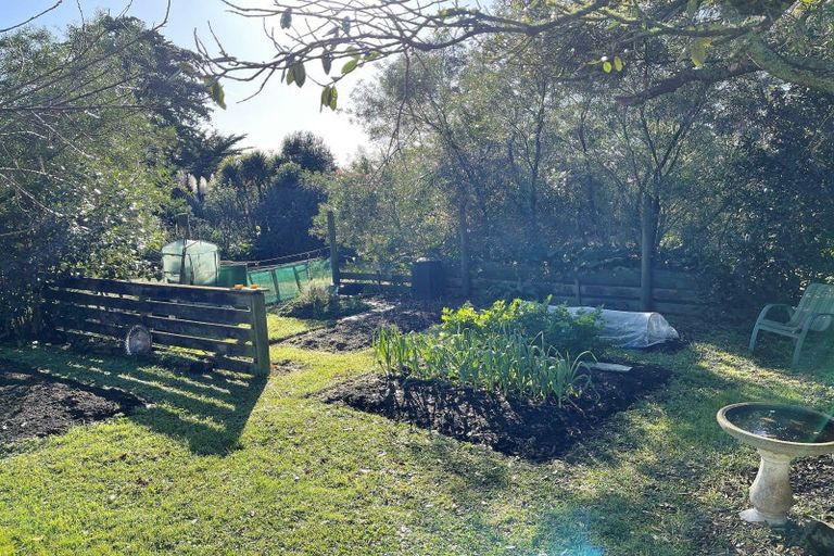 Photo of property in 3156 Pouto Road, Te Kopuru, 0391