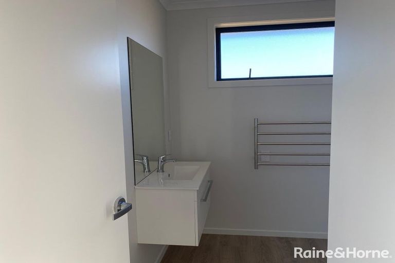 Photo of property in 5 Dexter Way, Papamoa, 3118