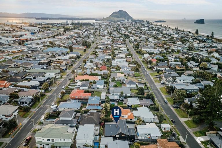 Photo of property in 160 Valley Road, Mount Maunganui, 3116