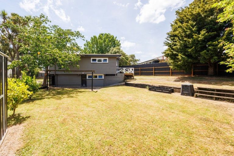 Photo of property in 12 Kent Crescent, Awapuni, Palmerston North, 4412