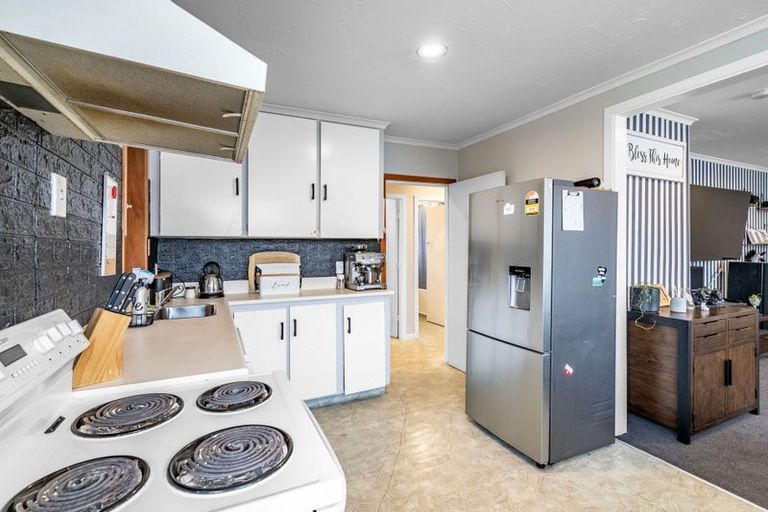 Photo of property in 17 Regent Street, Newfield, Invercargill, 9812