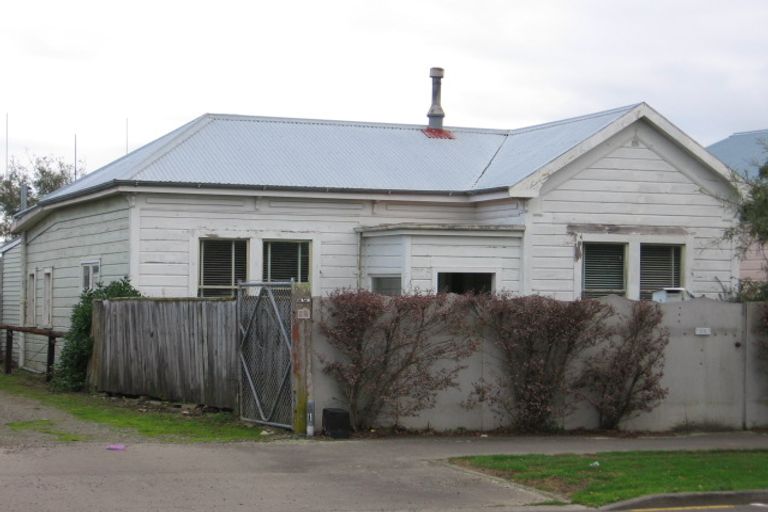 Photo of property in 26 Waldegrave Street, Palmerston North, 4410