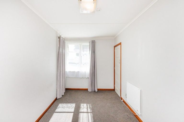 Photo of property in 110 Limbrick Street, Terrace End, Palmerston North, 4410