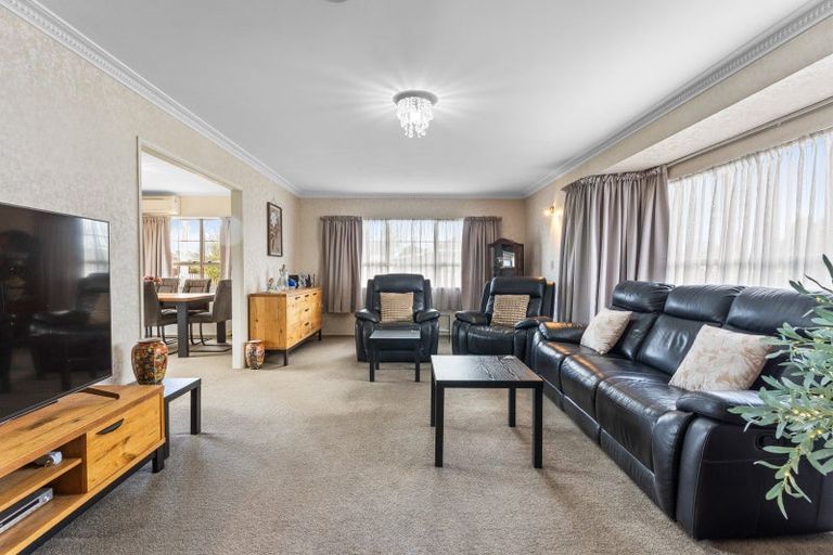 Photo of property in 8 Cambridge Street, Pahiatua, 4910