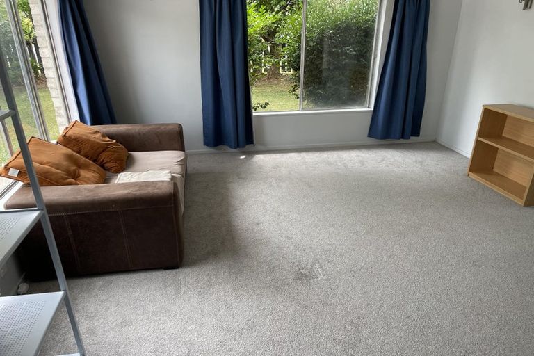 Photo of property in 47 Tirimoana Road, Te Atatu South, Auckland, 0602